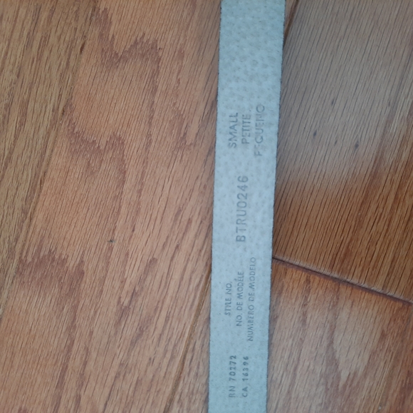 Sold on Depop Navy blue leather belt - Picture 8 of 9